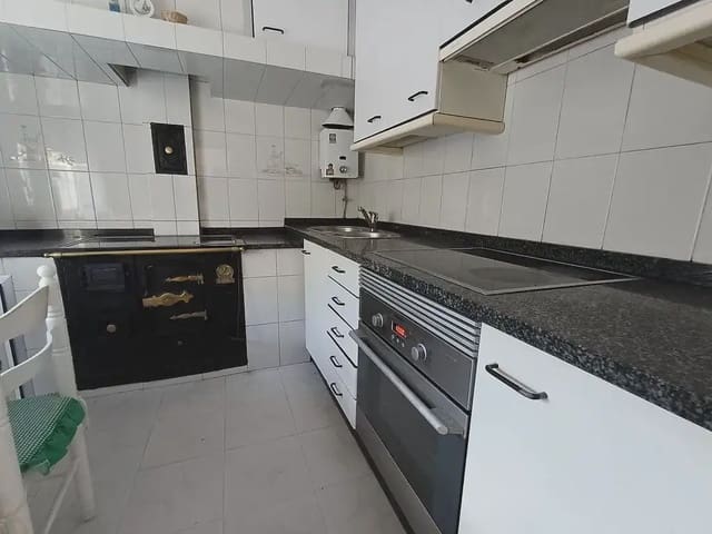 3 makuuhuone Maalaistalo myytävänä paikassa Mondariz mukana 
autotalli - 199 000 € (Ref: 9763270)