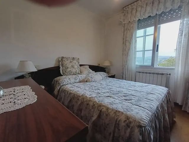 3 makuuhuone Maalaistalo myytävänä paikassa Mondariz mukana 
autotalli - 199 000 € (Ref: 9763270)