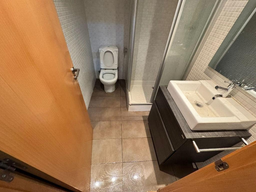 Piso de 2 habitaciones en Terrassa en venta - 179.000 € (Ref: 9908298)