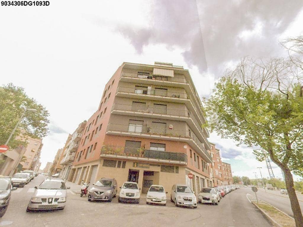 Piso de 2 habitaciones en Terrassa en venta - 179.000 € (Ref: 9908298)