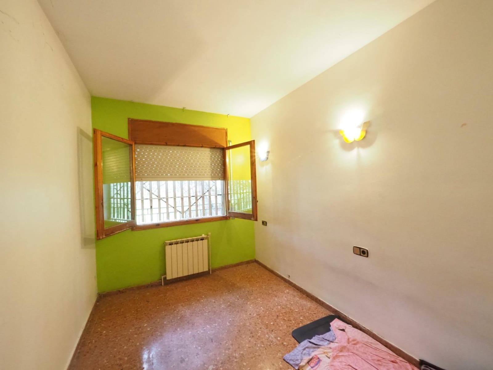 3 chambre Villa/Maison à vendre à Vacarisses avec piscine garage - 315 000 € (Ref: 9908299)