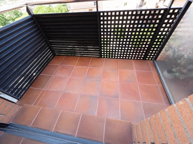 3 bedroom Apartment for sale in Rubí - € 275,900 (Ref: 9908300)