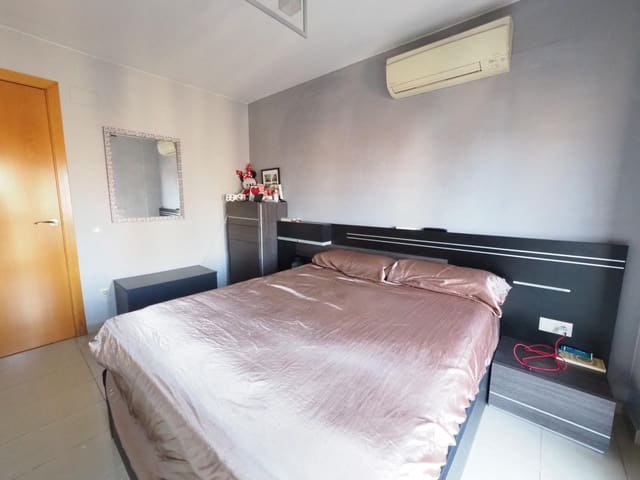 3 bedroom Apartment for sale in Rubí - € 275,900 (Ref: 9908300)