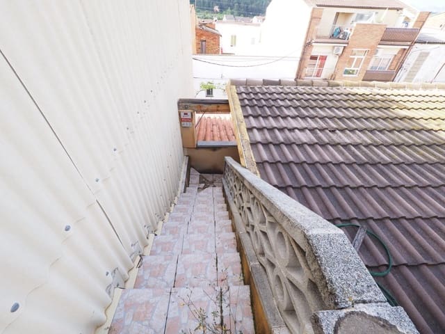 Adosado de 3 habitaciones en Navarcles en venta - 128.000 € (Ref: 9908302)