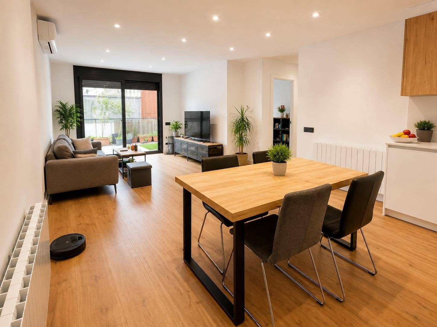 3 slaapkamer Rijtjeshuis te koop in Terrassa - € 329.900 (Ref: 9908303)