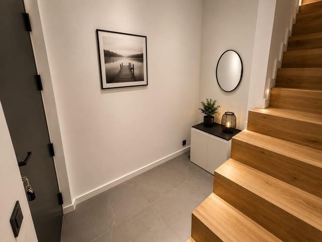 3 sypialnia Dom szeregowy na sprzedaż w Terrassa - 329 900 € (Ref: 9908303)