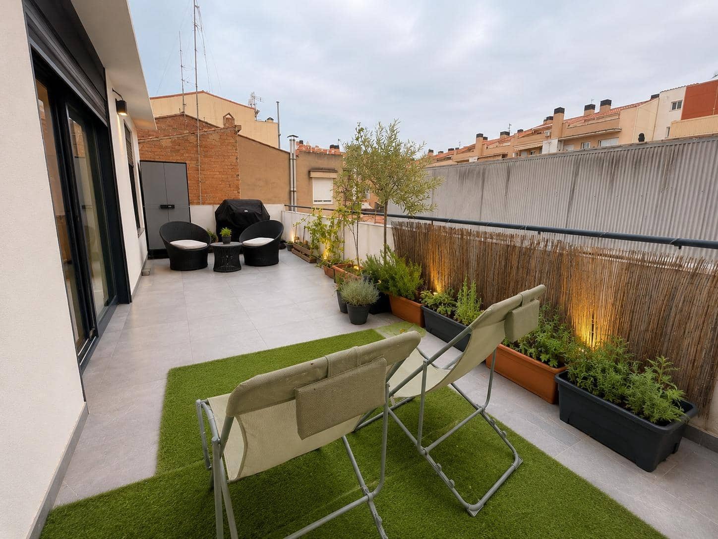 3 slaapkamer Rijtjeshuis te koop in Terrassa - € 329.900 (Ref: 9908303)