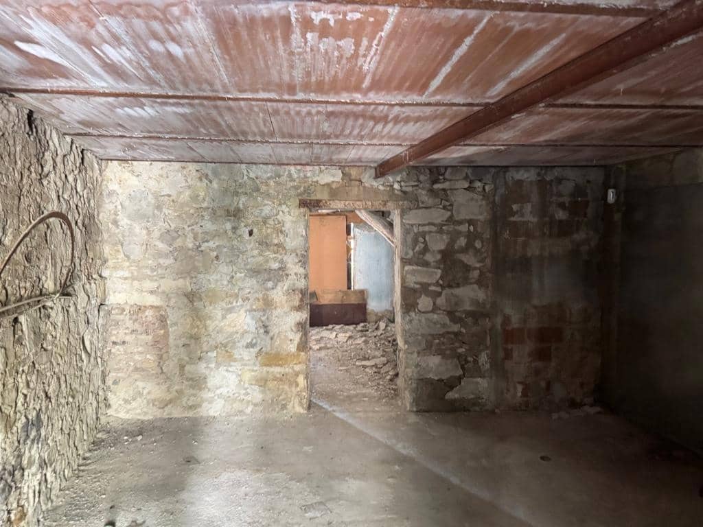 Finca/Casa Rural en Sant Vicenç de Castellet en venta - 63.900 € (Ref: 9908304)