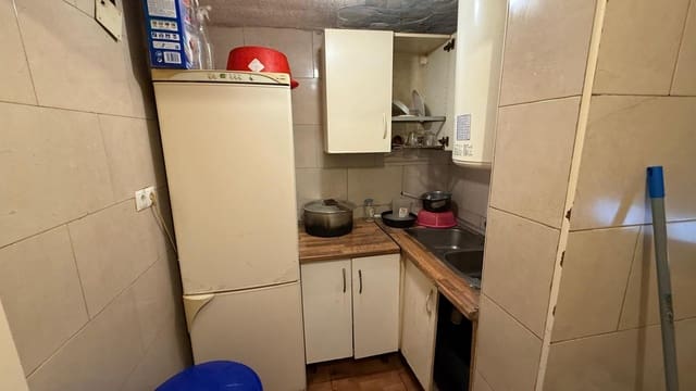 3 makuuhuone Asunto myytävänä paikassa Badalona - 115 000 € (Ref: 9908305)