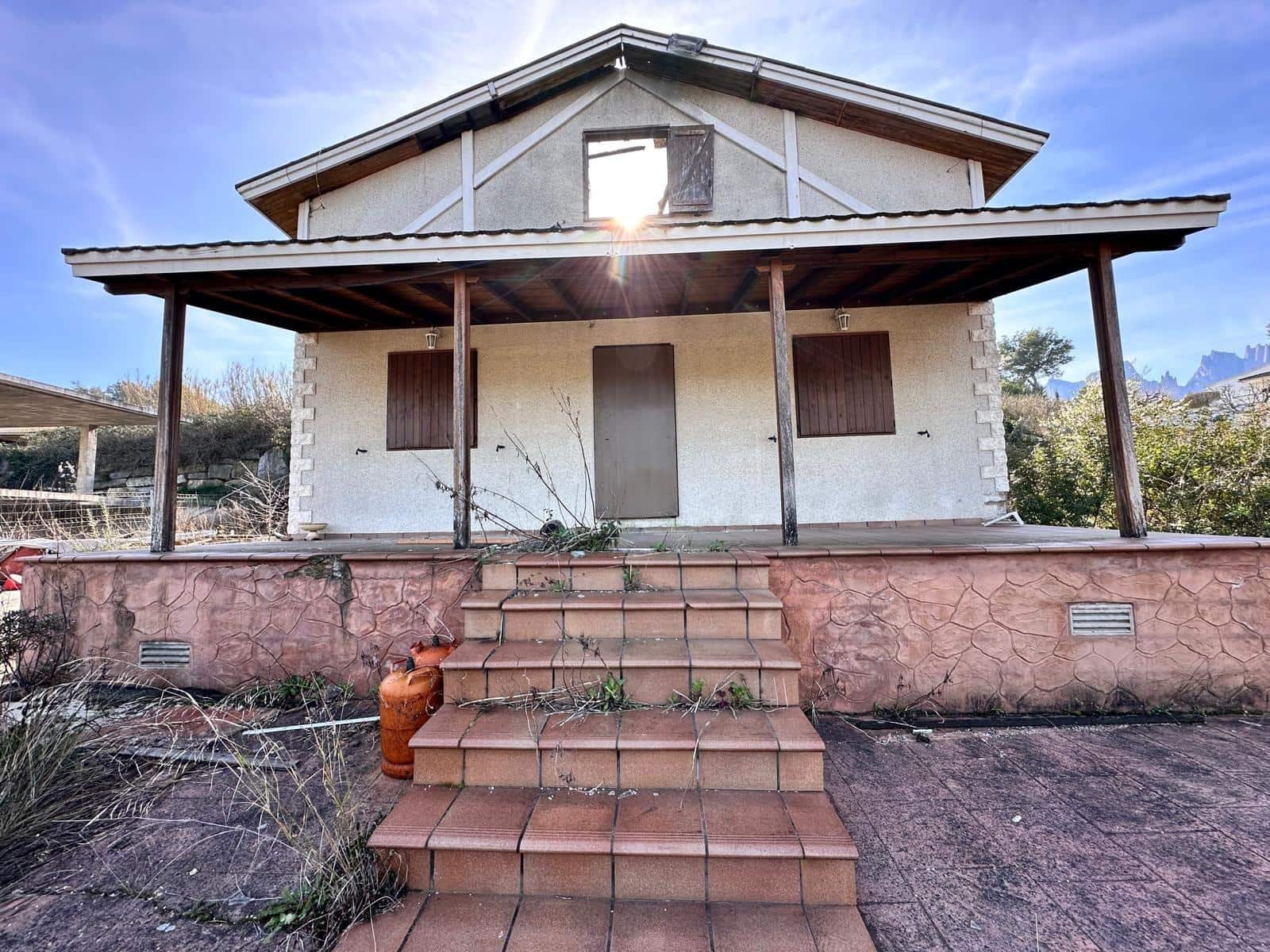 Chalet de 2 habitaciones en Castellbell i el Vilar en venta con garaje - 59.780 € (Ref: 9908307)