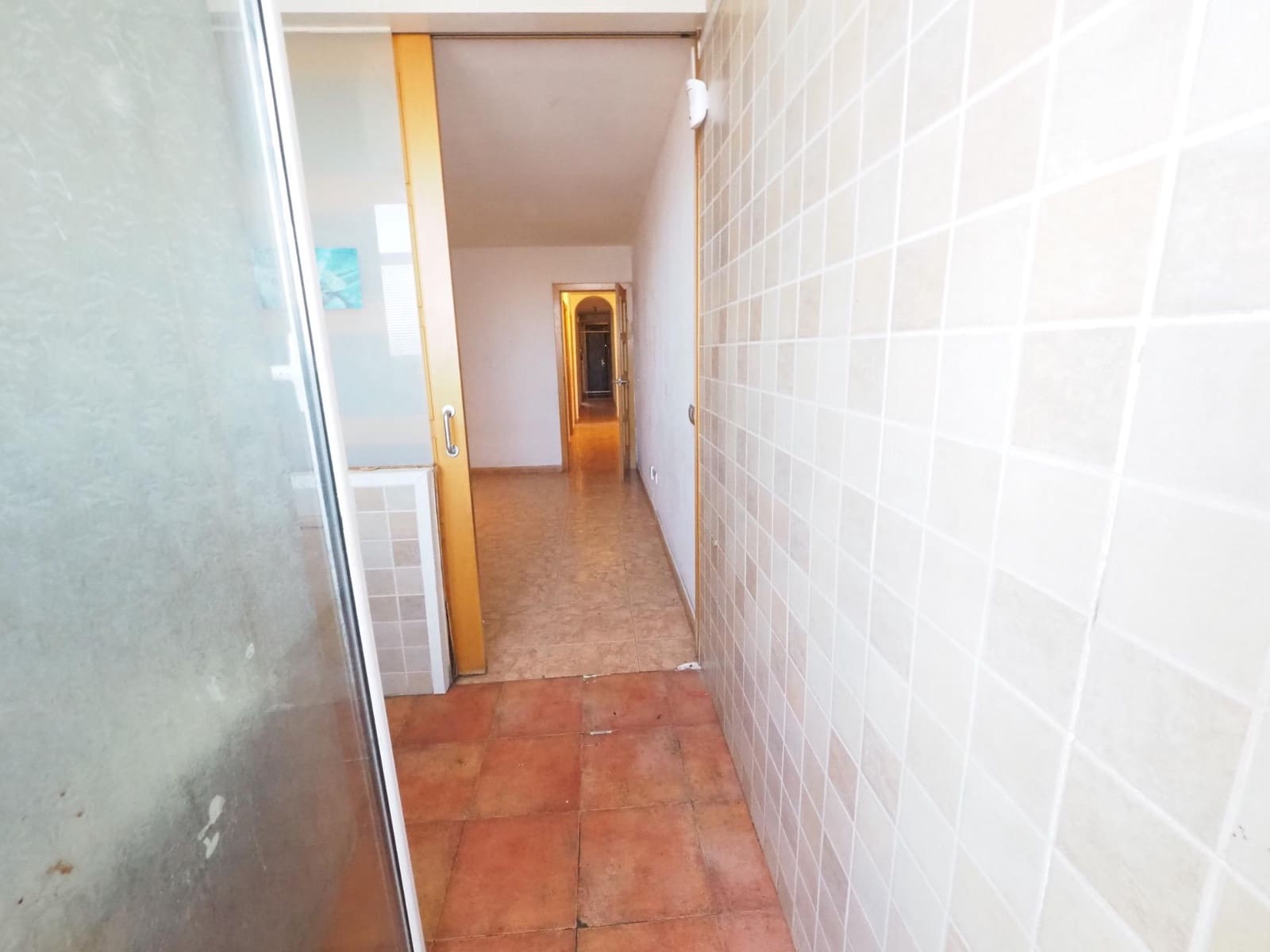 3 Zimmer Wohnung zu verkaufen in Terrassa - 124.000 € (Ref: 9908308)