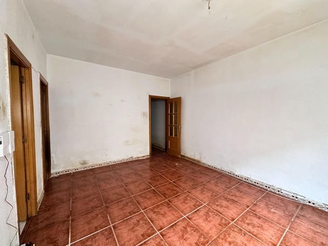 3 Zimmer Wohnung zu verkaufen in Terrassa - 115.000 € (Ref: 9908309)