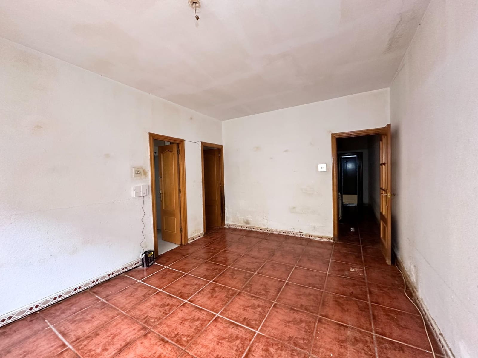 3 Zimmer Wohnung zu verkaufen in Terrassa - 115.000 € (Ref: 9908309)