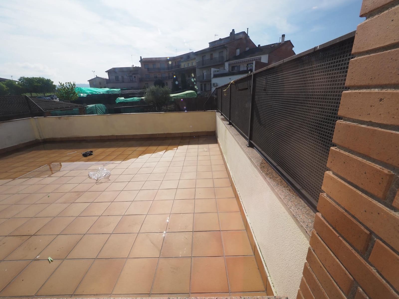 2 Zimmer Wohnung zu verkaufen in Roda de Ter - 100.000 € (Ref: 9908310)