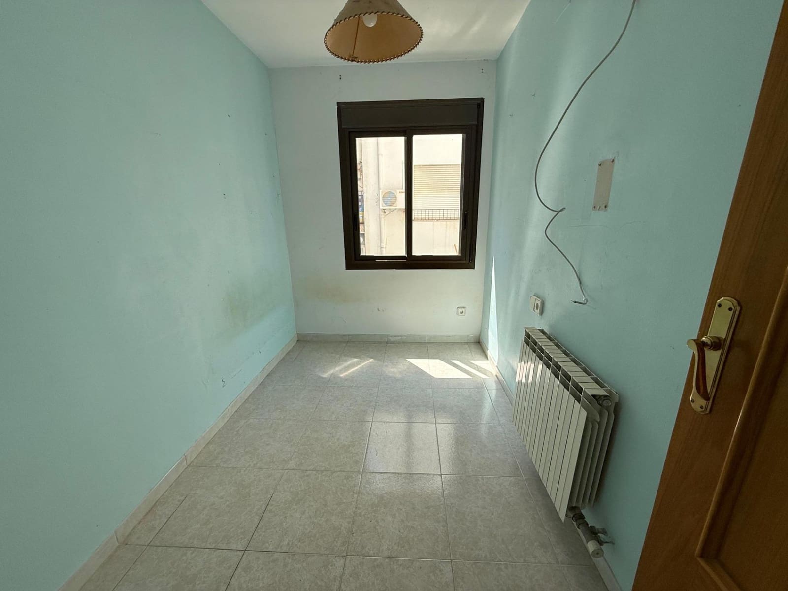 4 bedroom Flat for sale in Cambrils - € 192,000 (Ref: 9908312)