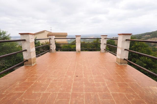 3 Zimmer Villa zu verkaufen in Abrera mit Garage - 250.000 € (Ref: 9908314)