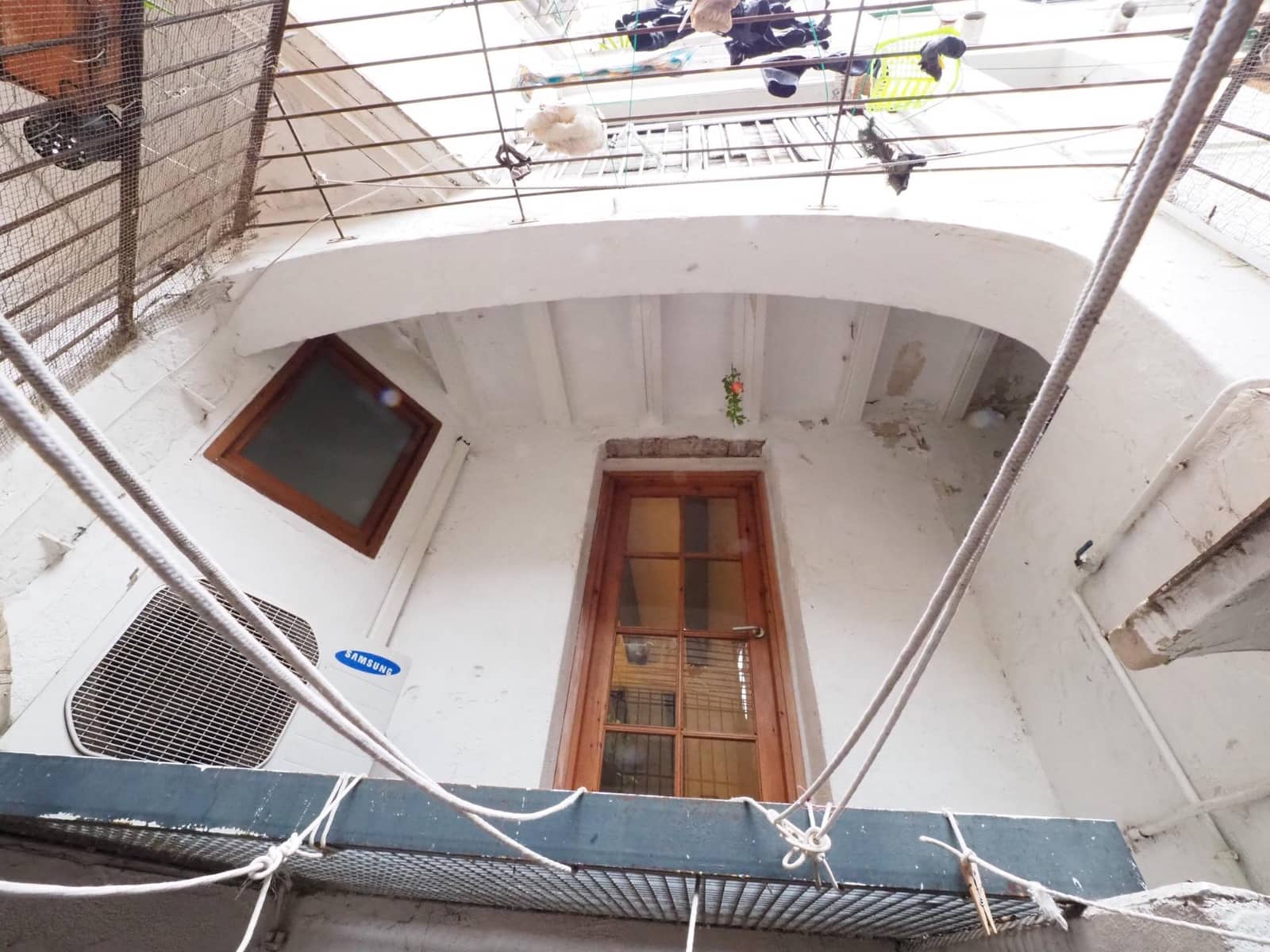 4 Zimmer Wohnung zu verkaufen in Barcelona Stadt - 159.000 € (Ref: 9908317)