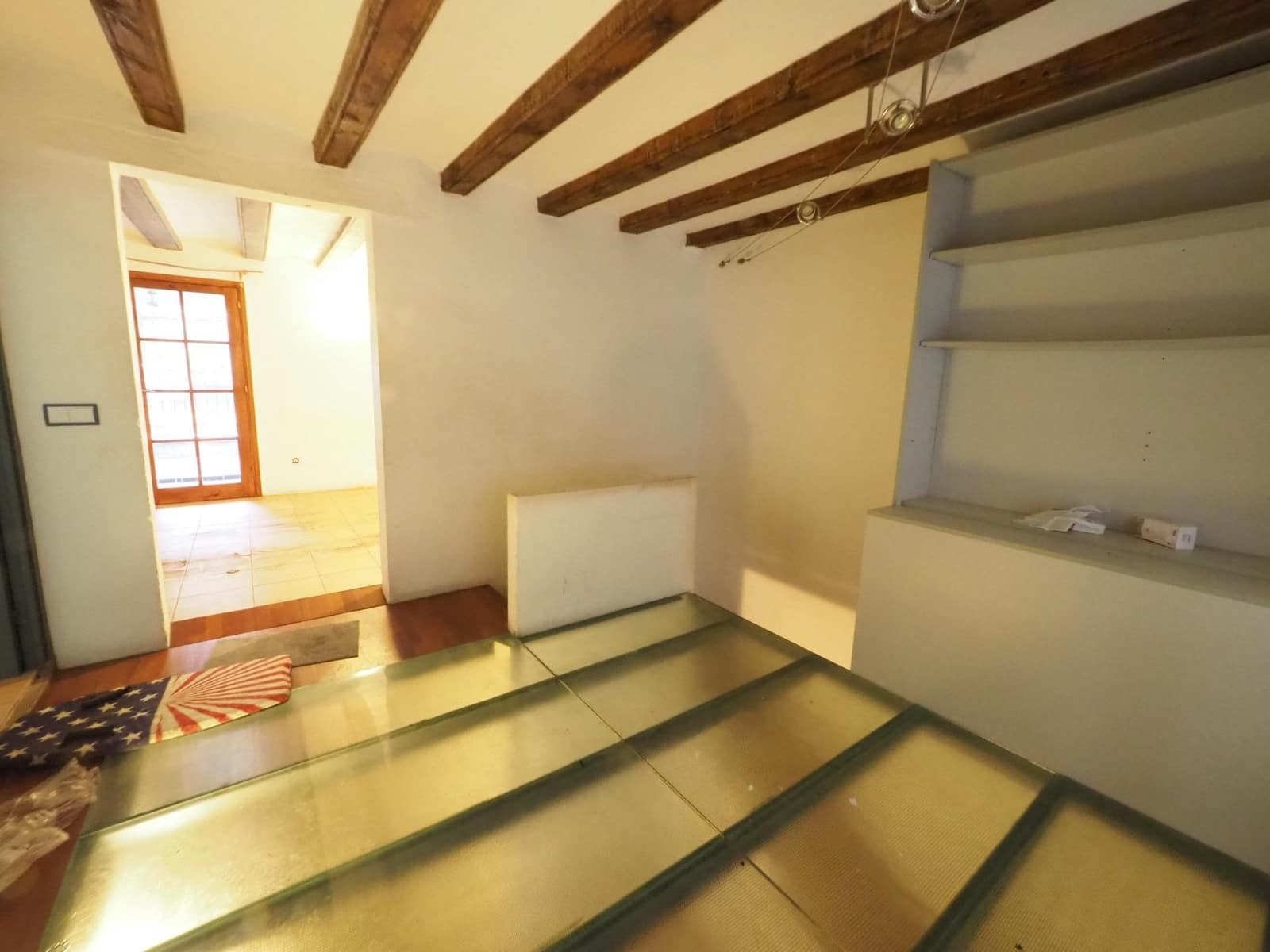 4 Zimmer Wohnung zu verkaufen in Barcelona Stadt - 159.000 € (Ref: 9908317)