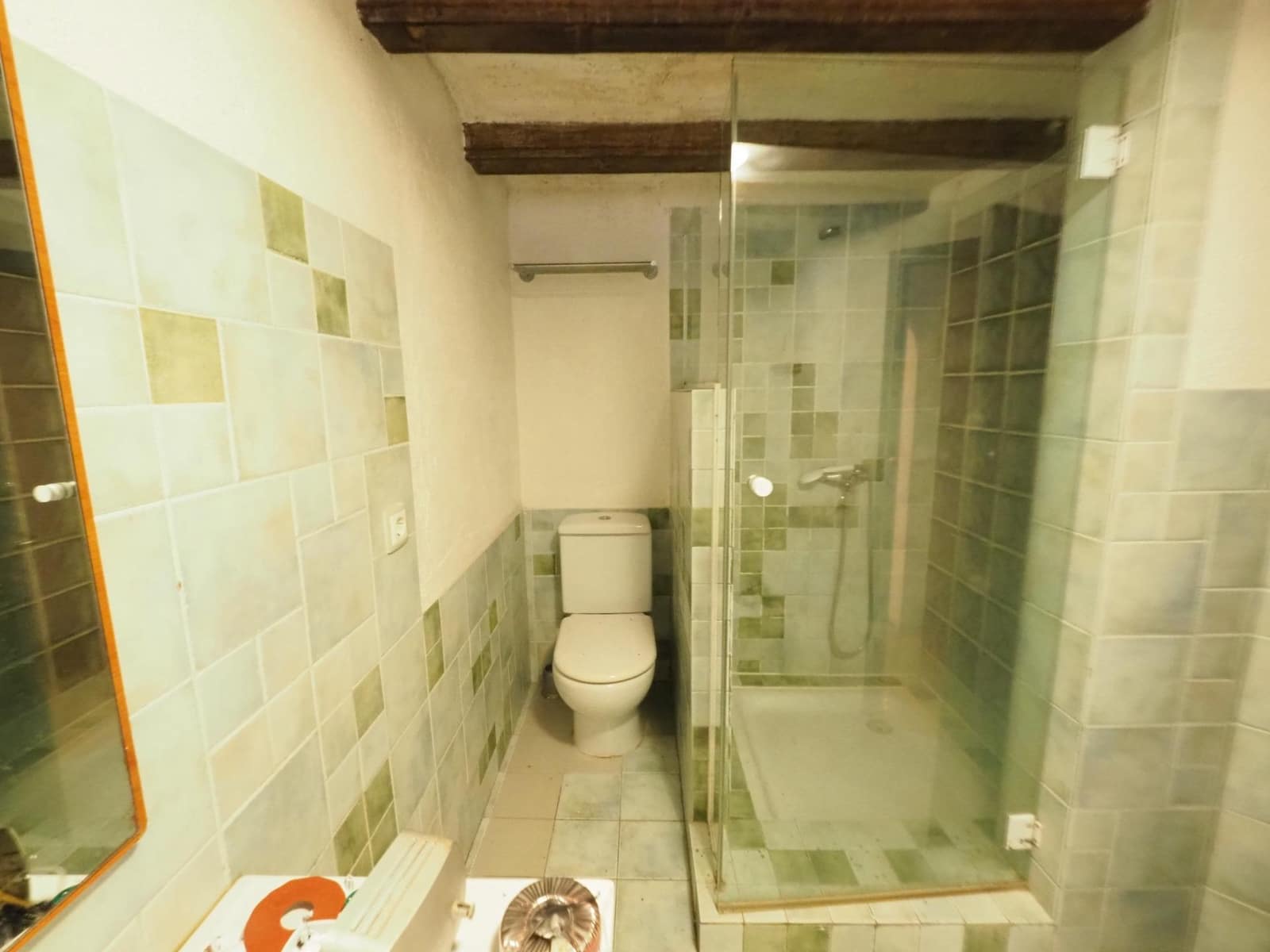 4 Zimmer Wohnung zu verkaufen in Barcelona Stadt - 159.000 € (Ref: 9908317)
