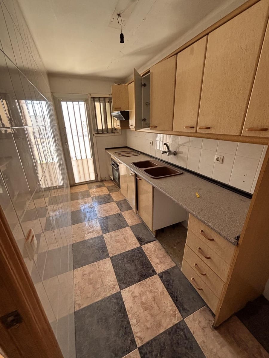 3 bedroom Flat for sale in Bonavista - € 82,000 (Ref: 9908319)