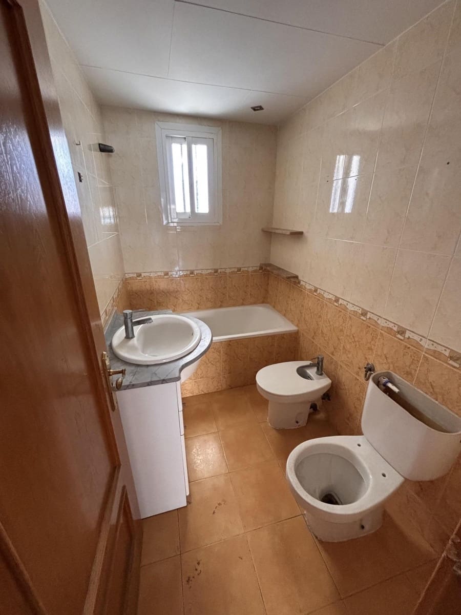 3 bedroom Flat for sale in Bonavista - € 82,000 (Ref: 9908319)