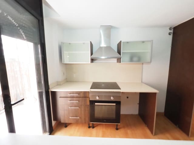 1 bedroom Flat for sale in La Verneda i La Pau, Barcelona city with pool - € 428,000 (Ref: 9908324)