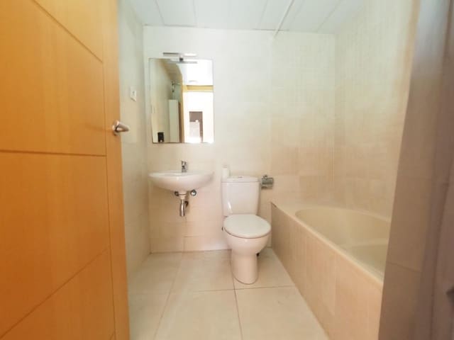 1 bedroom Flat for sale in La Verneda i La Pau, Barcelona city with pool - € 428,000 (Ref: 9908324)