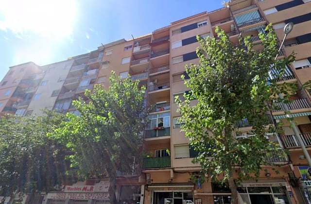 3 makuuhuone Asunto myytävänä paikassa Lleida kaupunki - 80 000 € (Ref: 9908325)