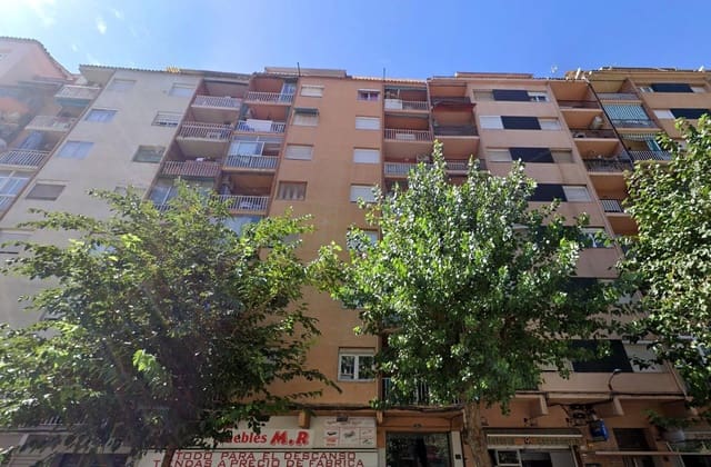 3 makuuhuone Asunto myytävänä paikassa Lleida kaupunki - 80 000 € (Ref: 9908325)