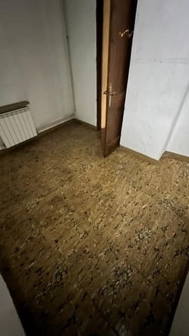 Casa de 4 habitaciones en Sallent en venta - 98.000 € (Ref: 9908327)