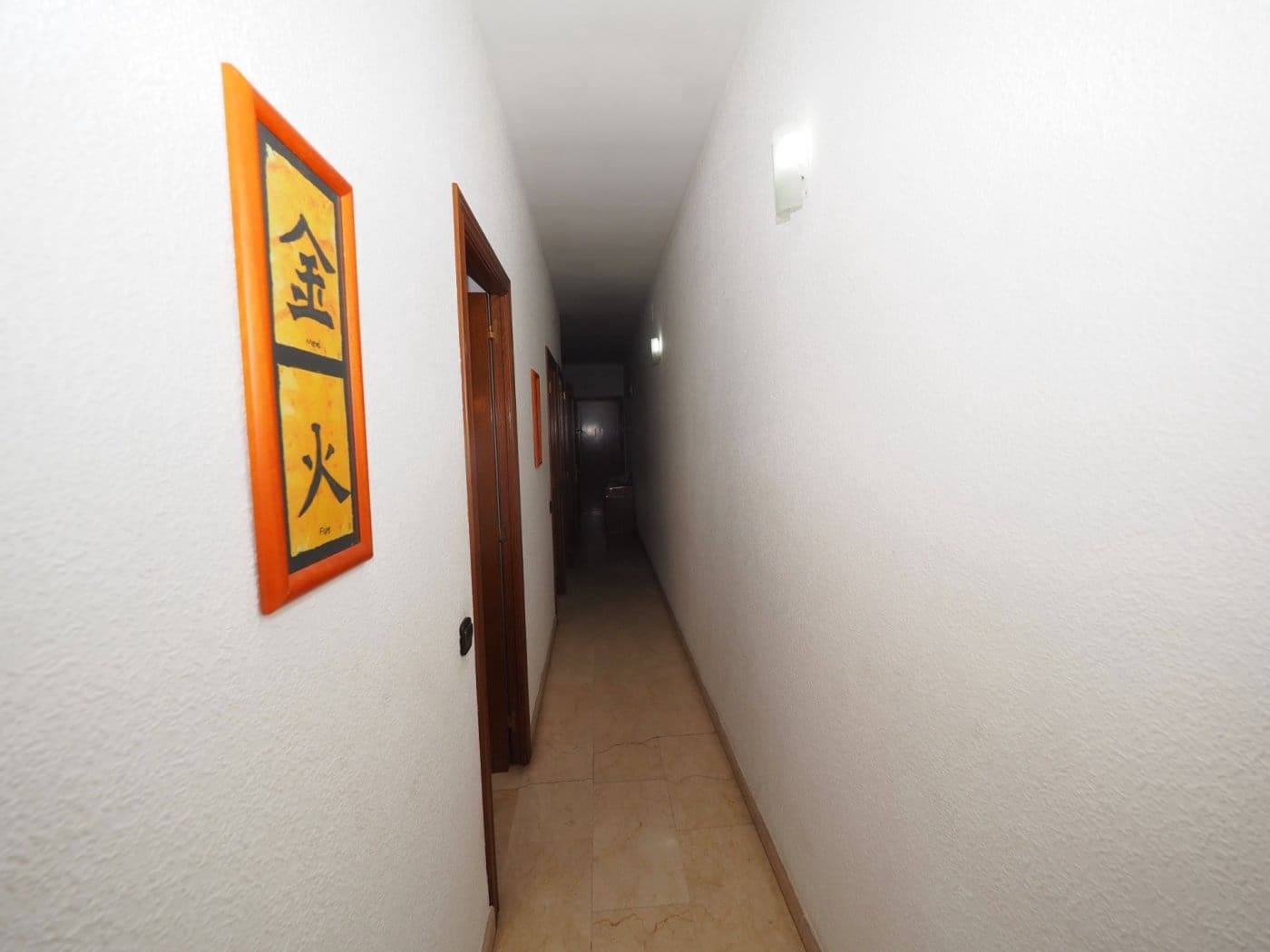4 sypialnia Dom szeregowy na sprzedaż w Sabadell z garażem - 135 500 € (Ref: 9908328)