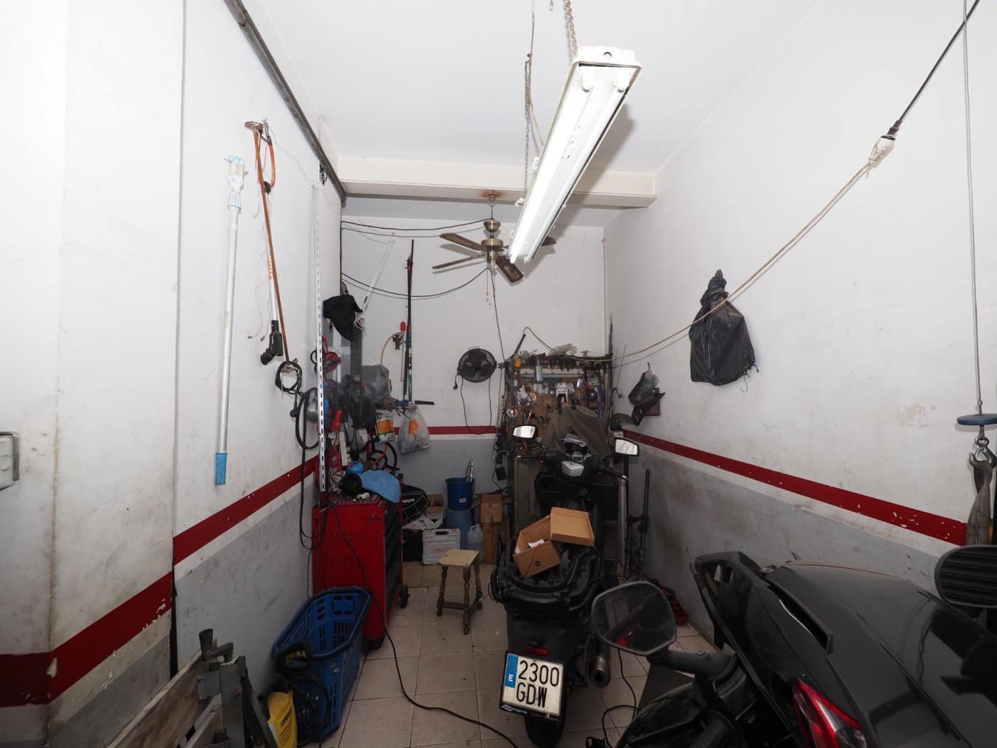 4 sypialnia Dom szeregowy na sprzedaż w Sabadell z garażem - 135 500 € (Ref: 9908328)