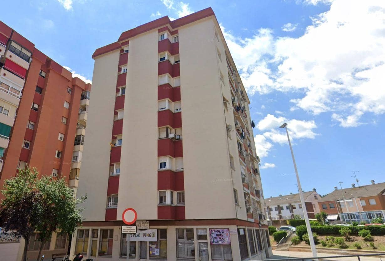 Piso de 3 habitaciones en Sant Andreu de la Barca en venta - 156.900 € (Ref: 9908329)