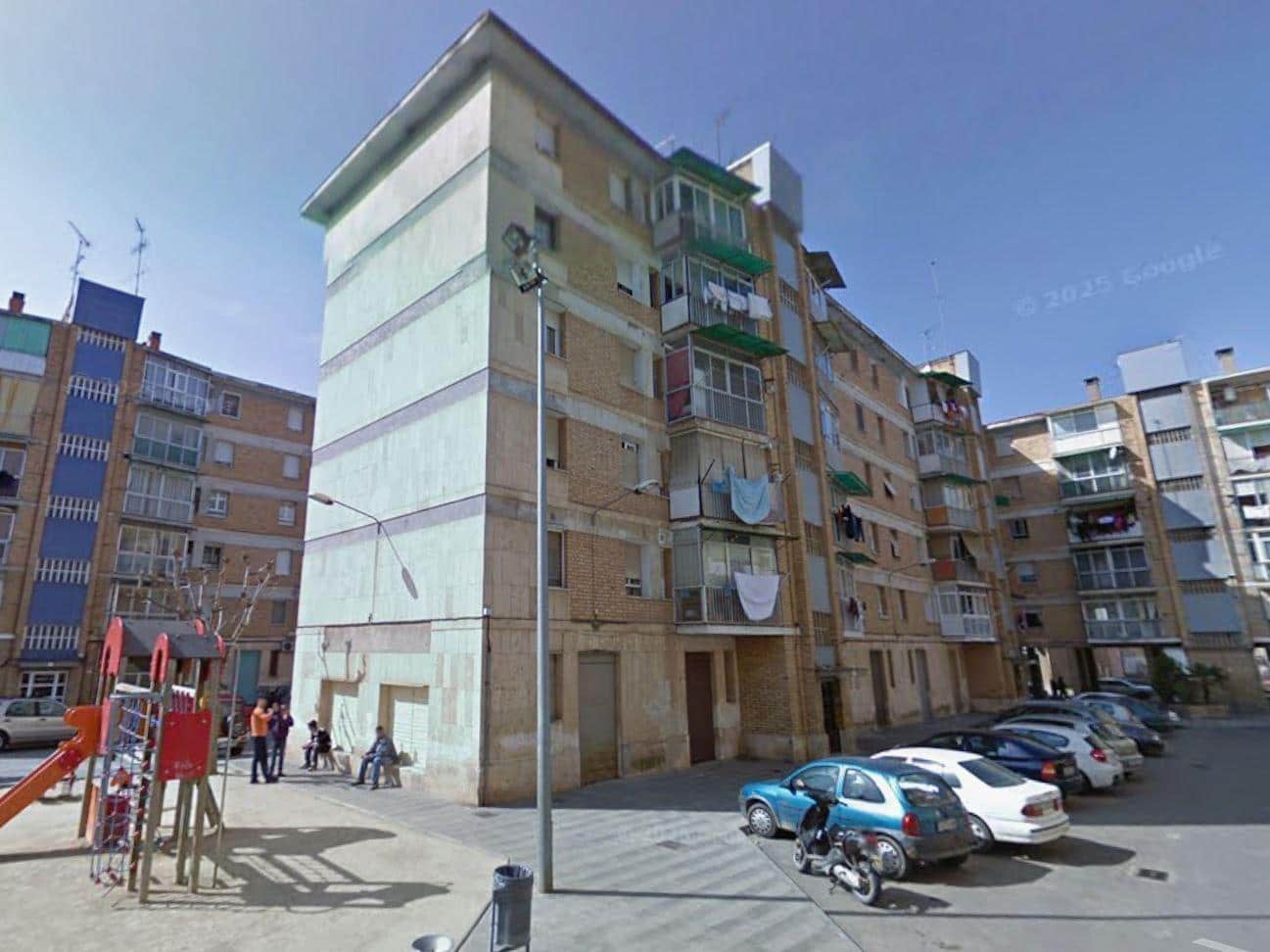 4 makuuhuone Asunto myytävänä paikassa Balaguer - 29 000 € (Ref: 9908331)