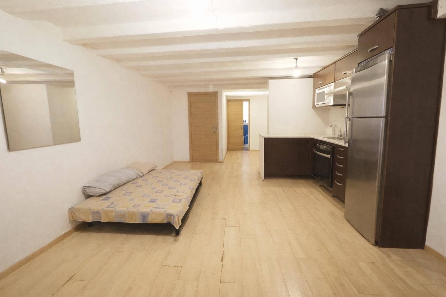 1 quarto Apartamento para venda em Barcelona cidade - 100 000 € (Ref: 9908333)