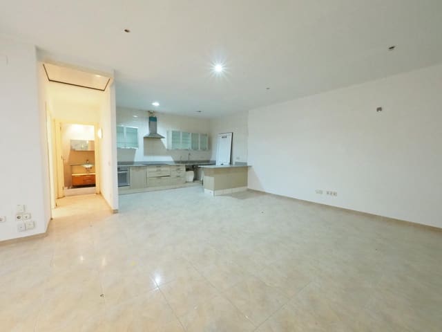 3 soveværelse Lejlighed til salg i Pineda de Mar - € 239.000 (Ref: 9908337)