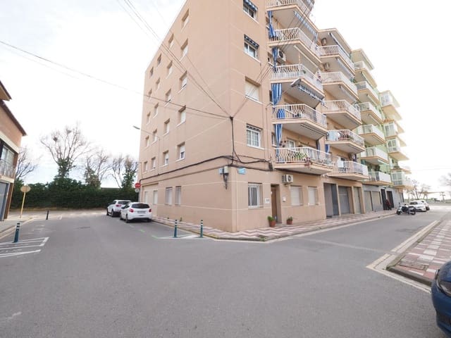 3 soveværelse Lejlighed til salg i Pineda de Mar - € 239.000 (Ref: 9908337)
