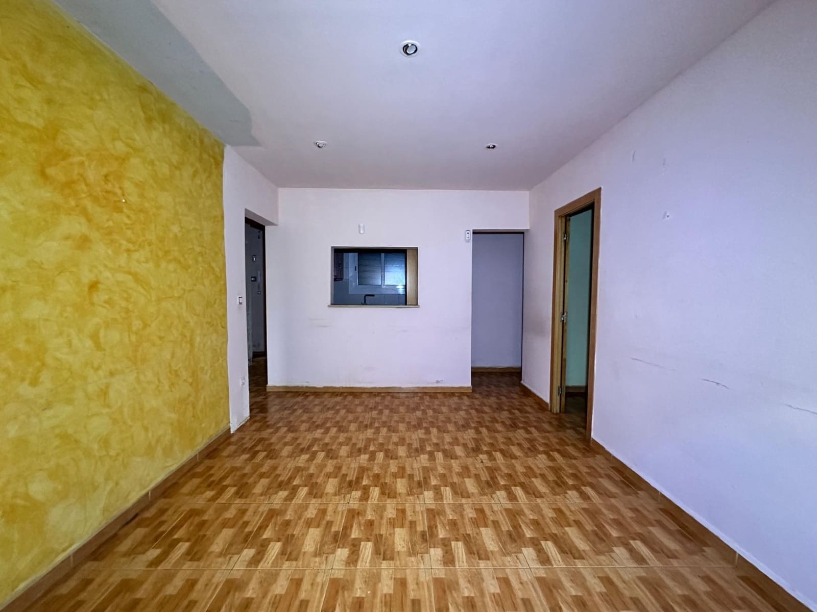 3 makuuhuone Asunto myytävänä paikassa Sabadell - 145 000 € (Ref: 9908341)