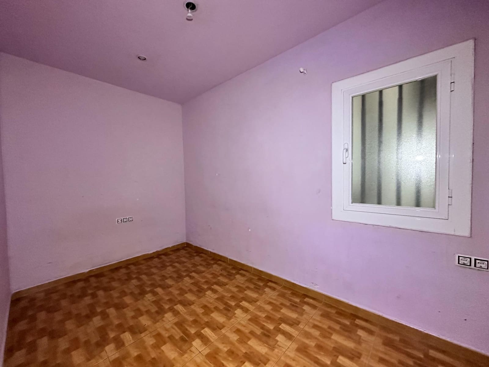 3 makuuhuone Asunto myytävänä paikassa Sabadell - 145 000 € (Ref: 9908341)