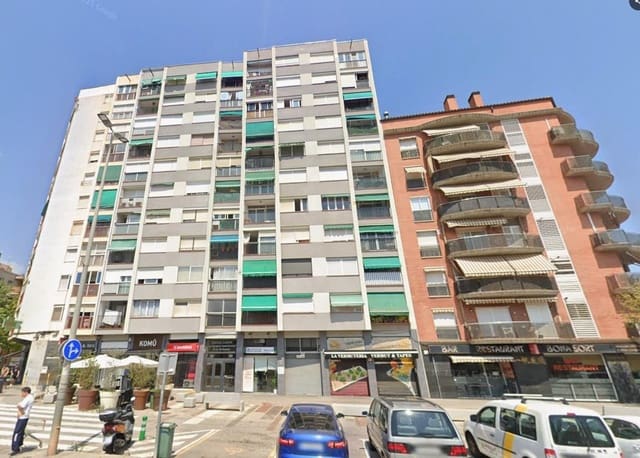 3 makuuhuone Asunto myytävänä paikassa Barberà del Vallès - 135 000 € (Ref: 9908342)