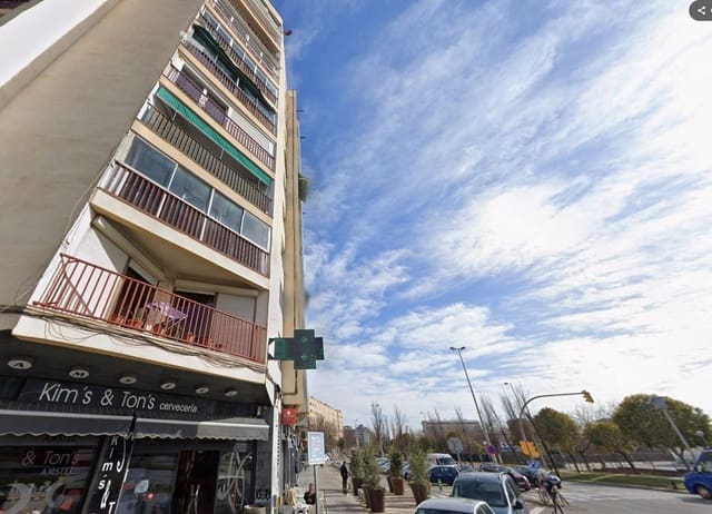 3 makuuhuone Asunto myytävänä paikassa Barberà del Vallès - 135 000 € (Ref: 9908342)