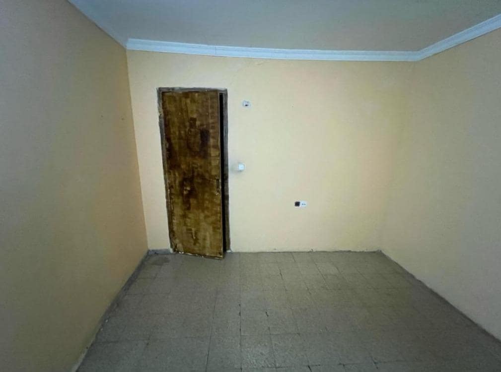 Piso de 2 habitaciones en Terrassa en venta - 57.000 € (Ref: 9908344)