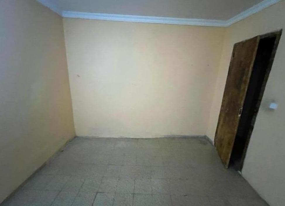 Piso de 2 habitaciones en Terrassa en venta - 57.000 € (Ref: 9908344)