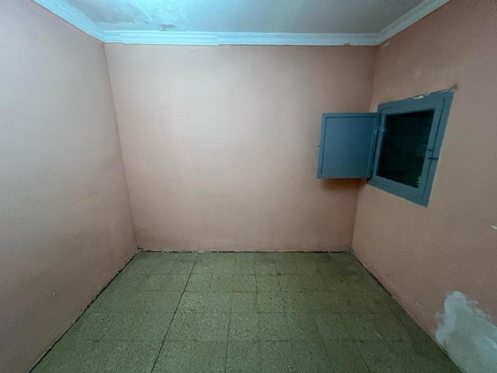 Piso de 2 habitaciones en Terrassa en venta - 57.000 € (Ref: 9908344)