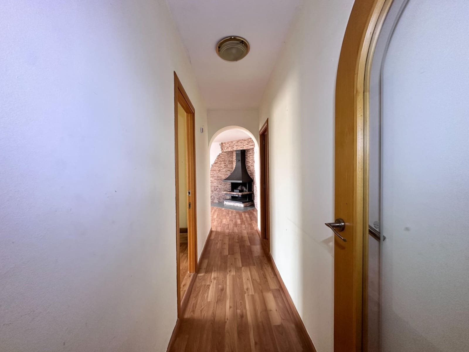 2 soveværelse Villa til salg i La Bisbal del Penedes med garage - € 179.000 (Ref: 9908349)