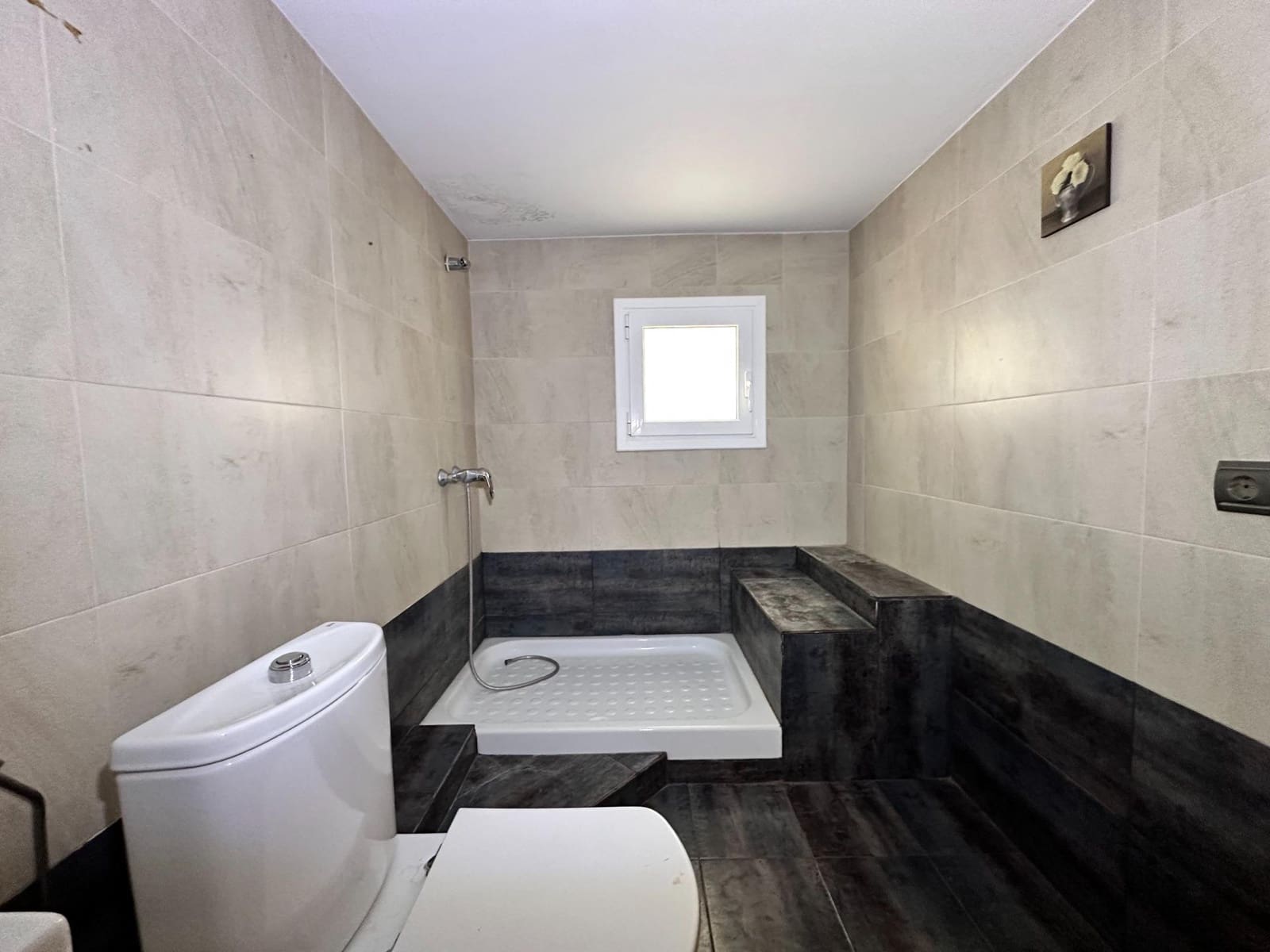 2 soveværelse Villa til salg i La Bisbal del Penedes med garage - € 179.000 (Ref: 9908349)