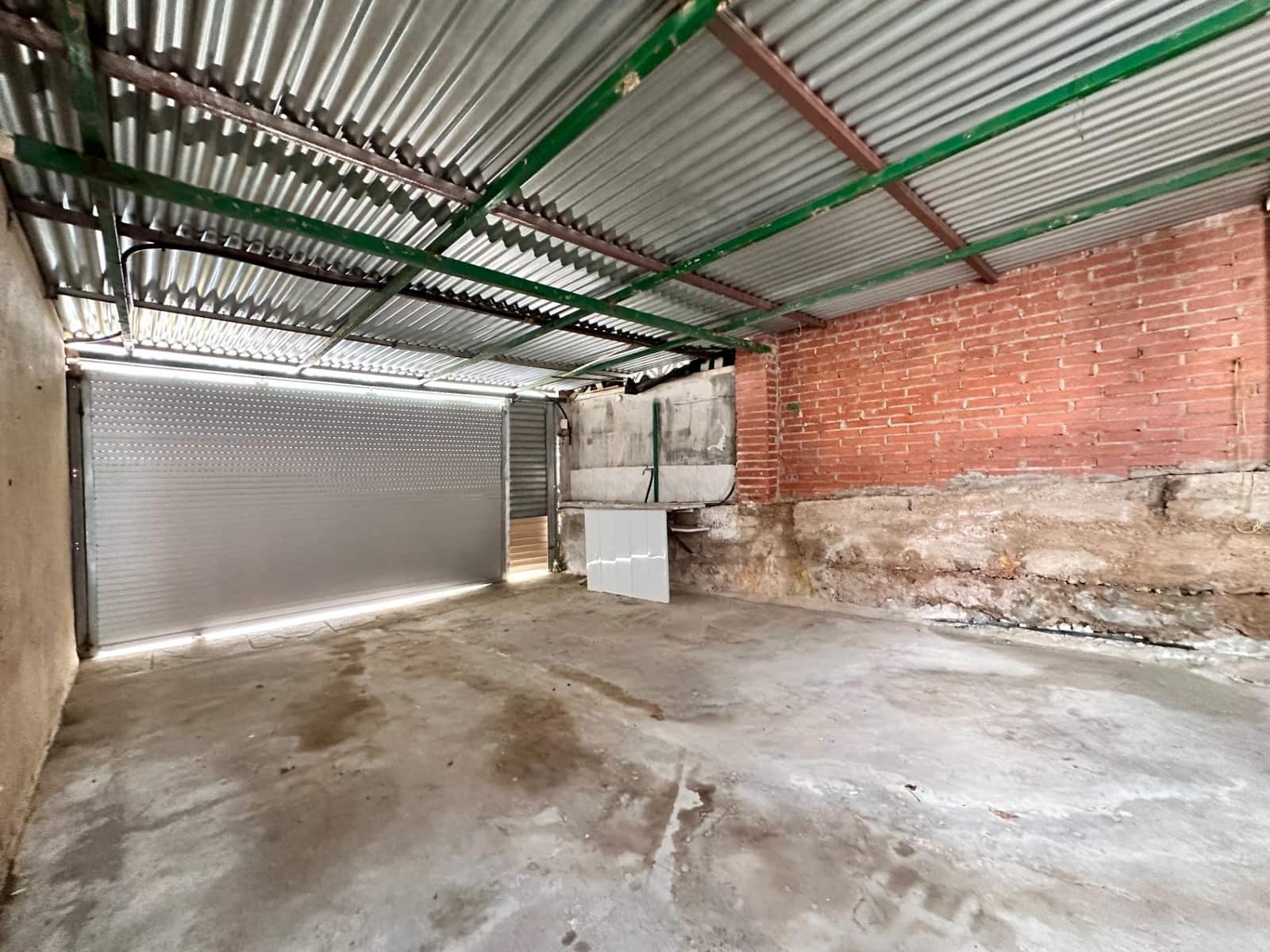 2 soveværelse Villa til salg i La Bisbal del Penedes med garage - € 179.000 (Ref: 9908349)