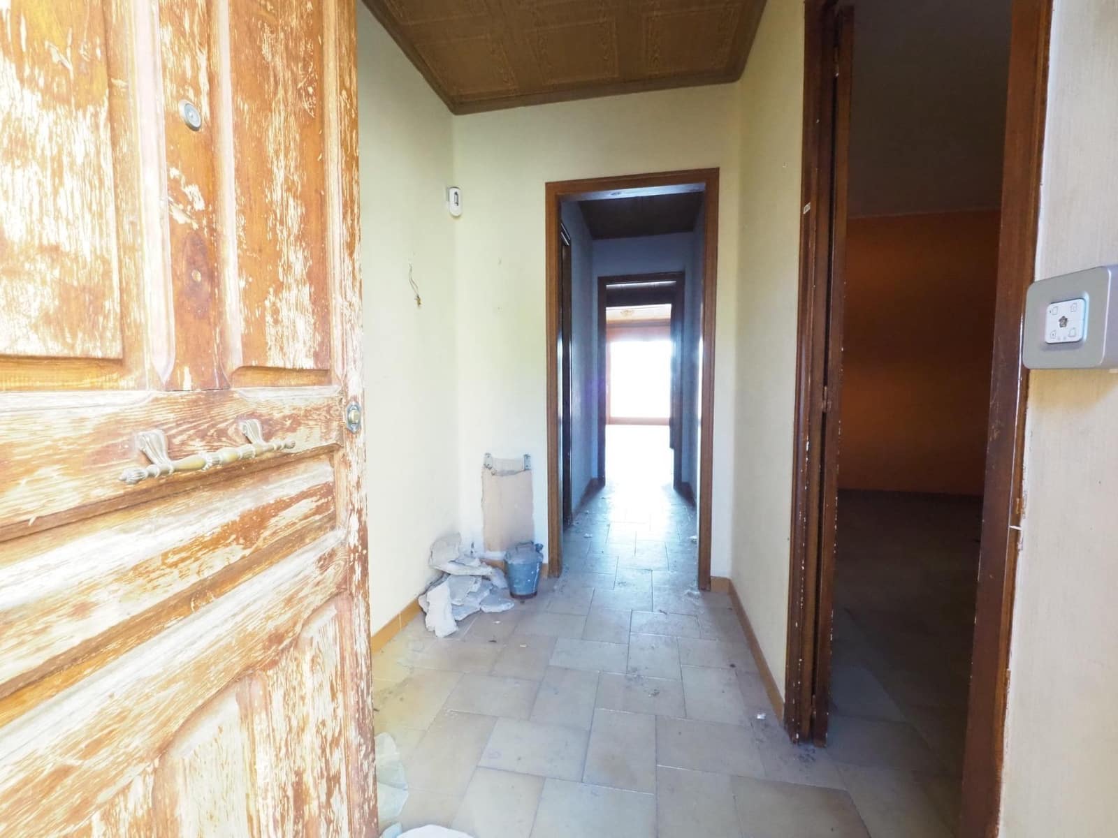 11 chambre Maison de Ville à vendre à Gironella avec garage - 99 000 € (Ref: 9908353)
