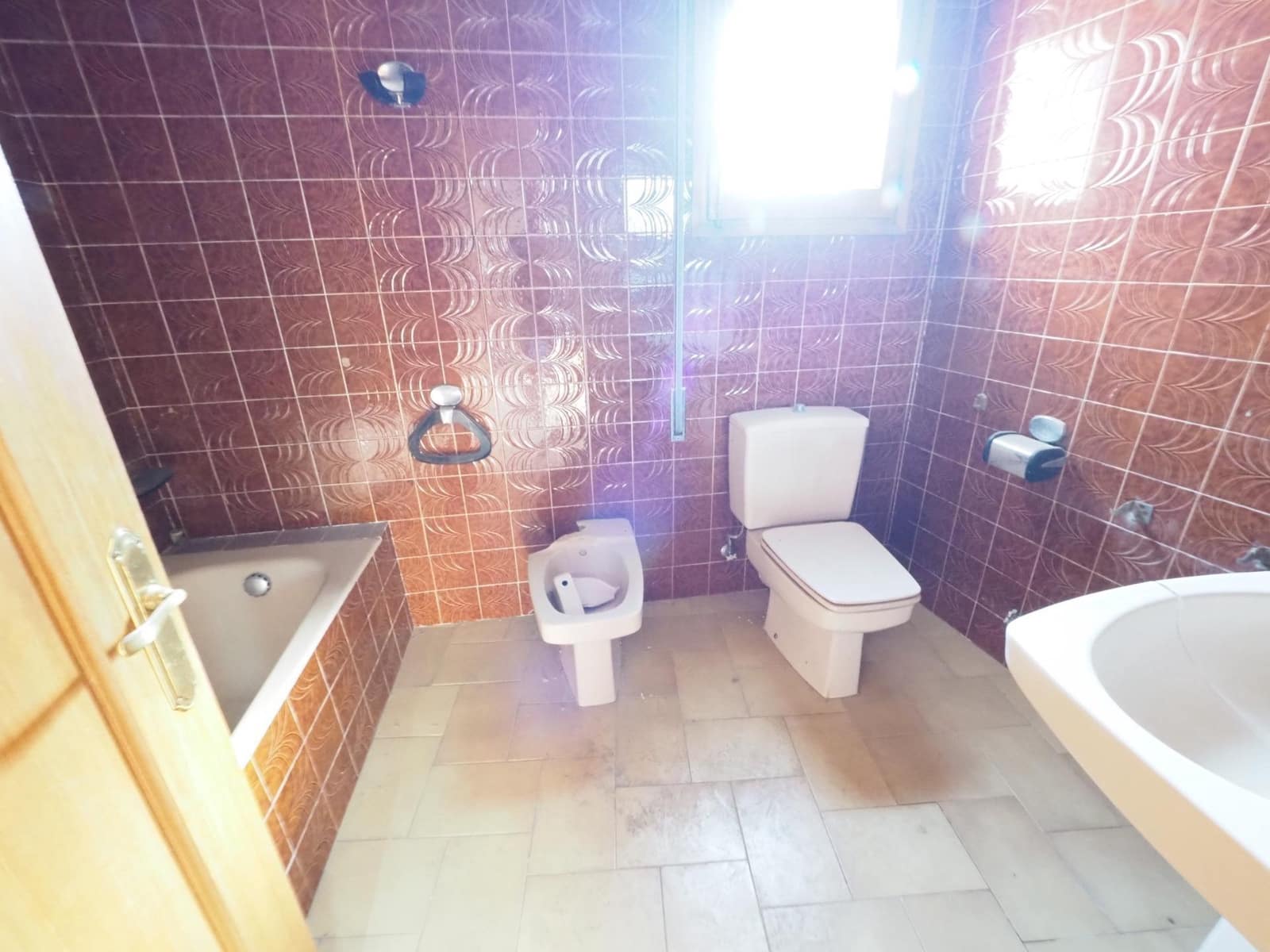 11 chambre Maison de Ville à vendre à Gironella avec garage - 99 000 € (Ref: 9908353)