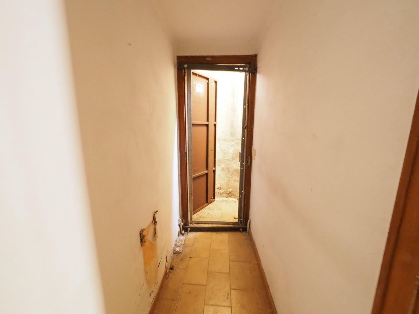 11 chambre Maison de Ville à vendre à Gironella avec garage - 99 000 € (Ref: 9908353)